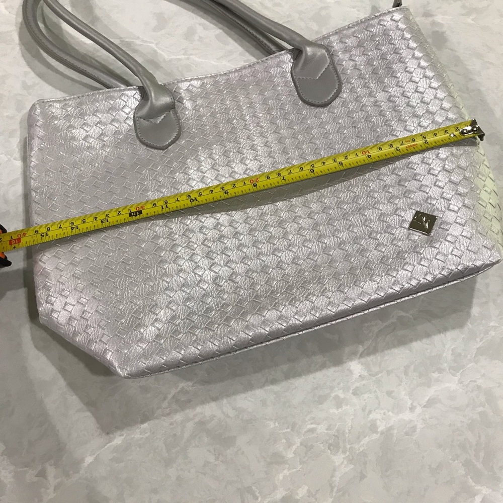 Shoulder bag - Picture 3 of 9